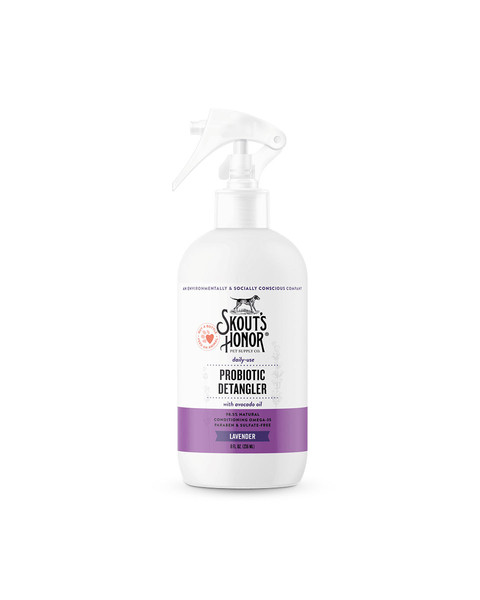 Skout's Honor Probiotic Daily-Use Detangler for Pets in the Winter Available at FarmVet